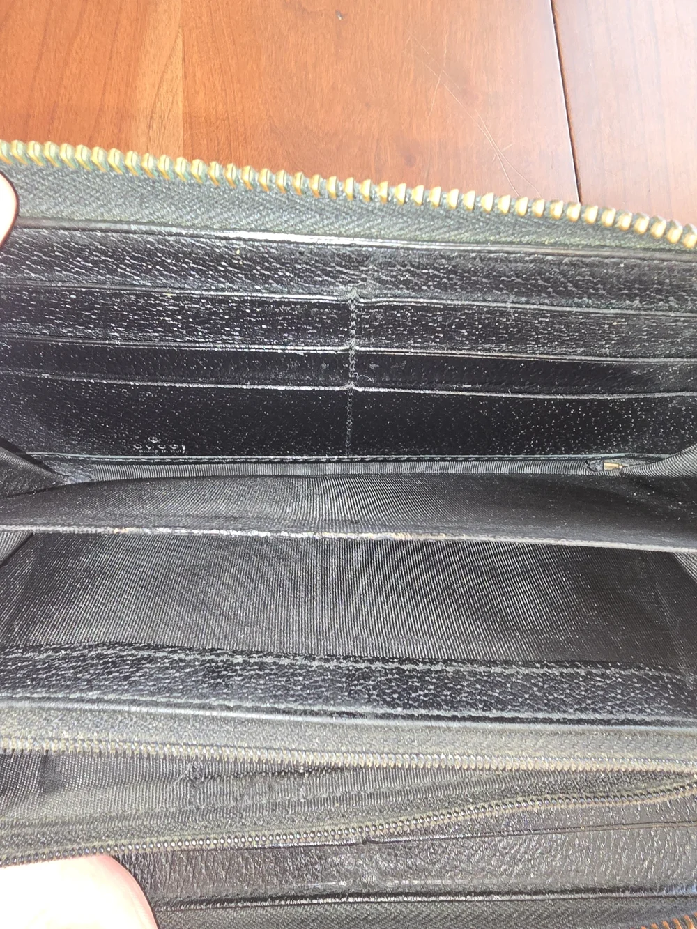 Genuine Gucci Marmont Black Leather Zip Around Wallet with Gold GG Logo, EUC